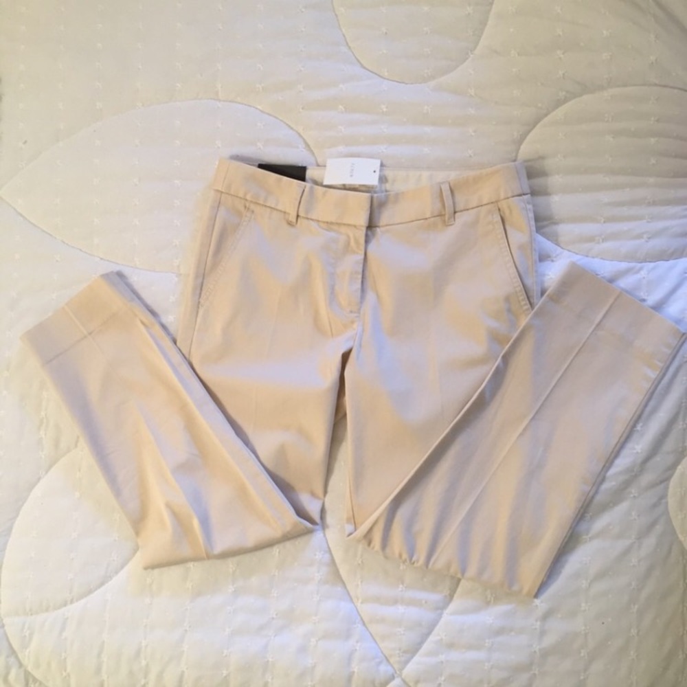 J Crew  Size 4 New With Tags Tan Skimmer Pants